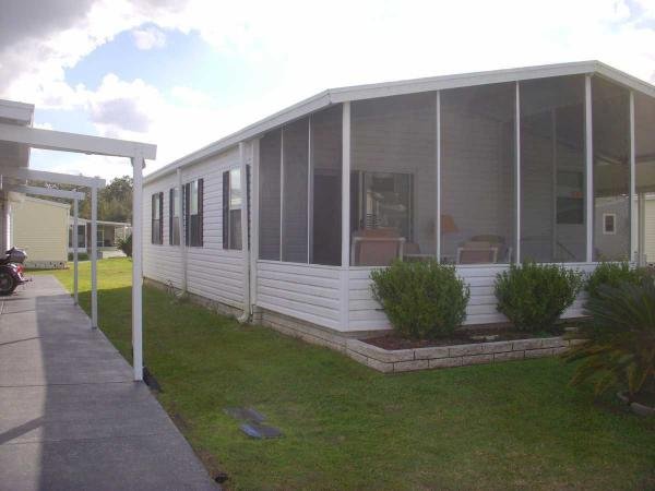 Senior Retirement Living - 1991 Mobile Home For Sale in Zephyrhills, FL